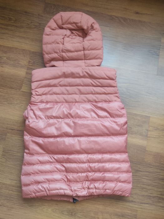 Продам жилетку Adidas