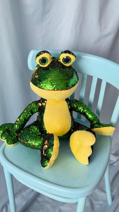 Лягушка в поедках