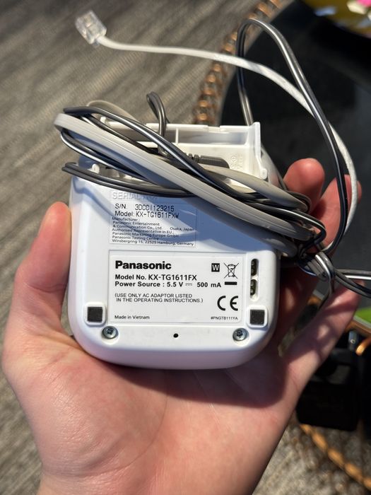 Офис телефон Безжичен DECT телефон Panasonic KX-TG1611