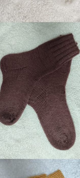 Носки ручной работы.