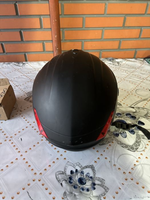Продам шлем для мопеда
