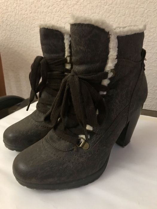 Обувь по 2000тг