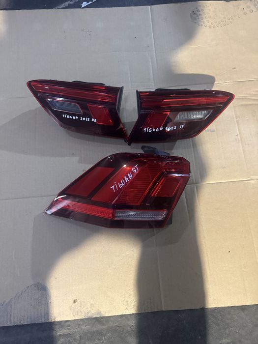 Tripla/Triple/Stop/Stopuri/Lampa VW Tiguan 2022