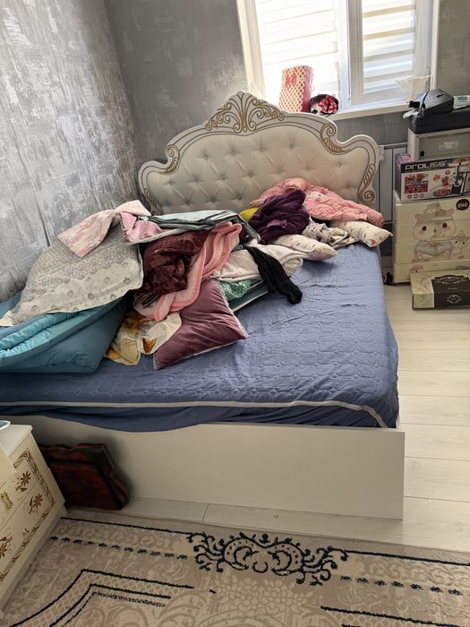 Спалный гарнитура.Копмлект полный.