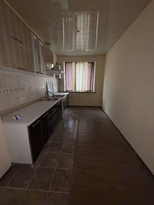 Продается 2х комнатная квартира Без Глухой