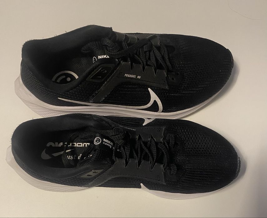 Adidasi nike pegasus
