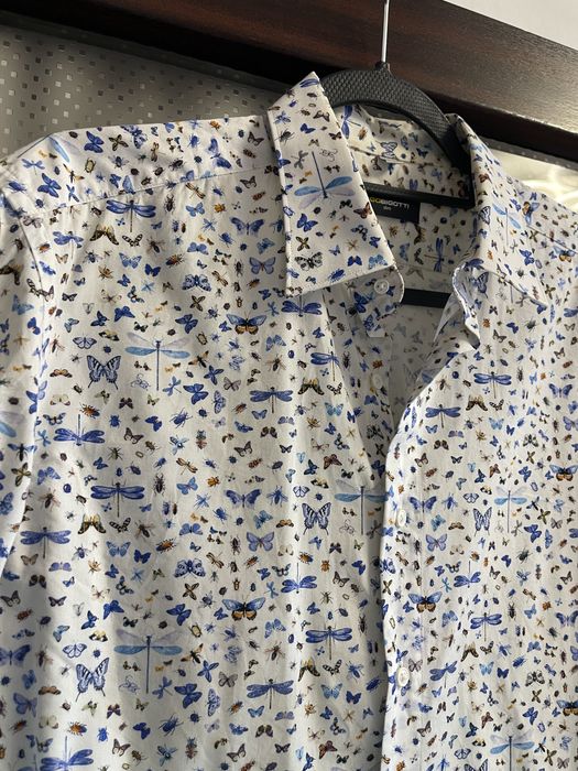 Camasa Bigotti barbati - marimea L - imprimeu cu fluturi