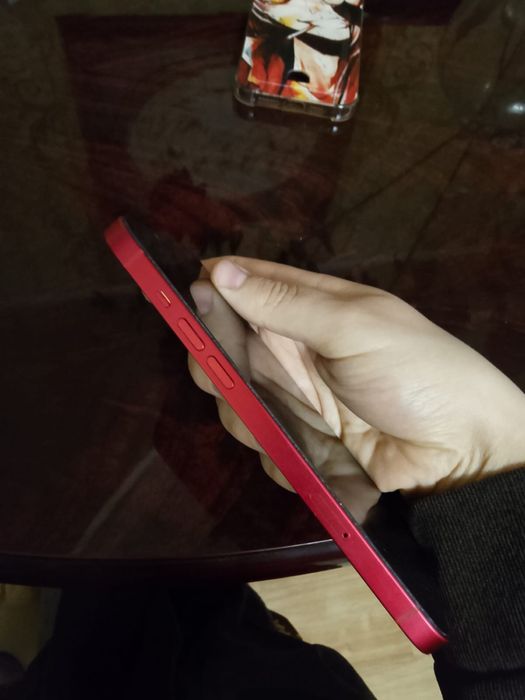 Продаю iphone 14 plus с коробкой