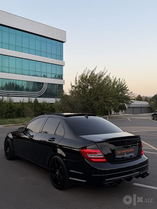 Mercedes benz w204 c200 Brabus body kit