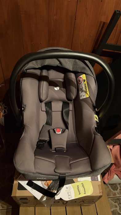Scoica auto Joie i-snug 2