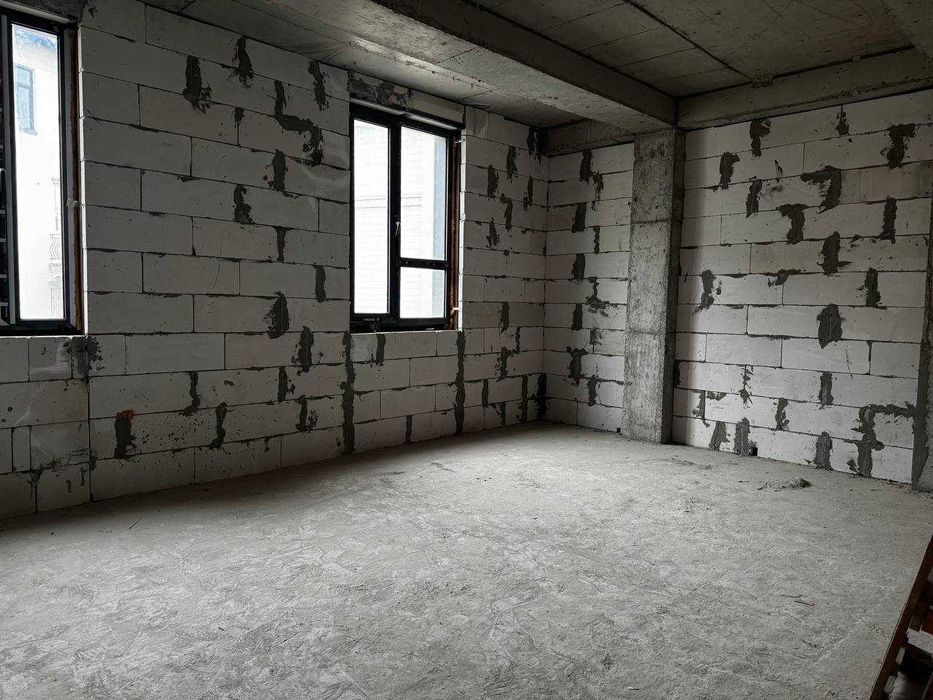 Срочно Продается 3х Комнатная 100м2 Паркентский Мирзо Улугбекский р-н