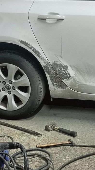 Tinichigerie plata la final vopsitorie auto