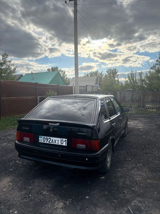 Продам машину ваз 2114