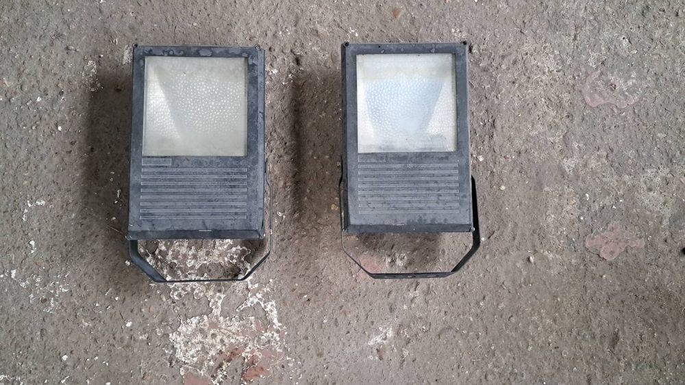 Телевизор Панасоник,прахосмукачка ЕТА и лампи