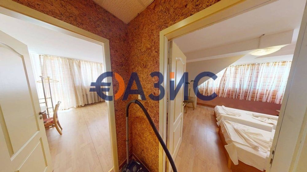 Продава се Тристаен апартамент в к.к. Слънчев бряг - 116 кв.м за 479 €/кв.м - Снимка #14