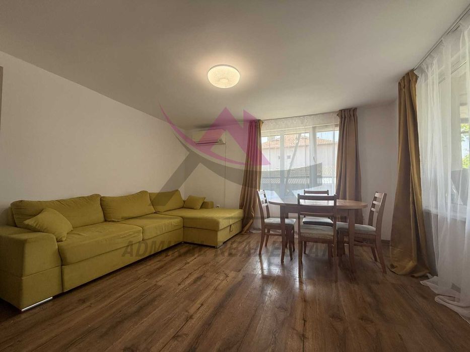 Дава се под наем Етаж от къща в Аксаково - 100 кв.м за 500 € - Снимка #1