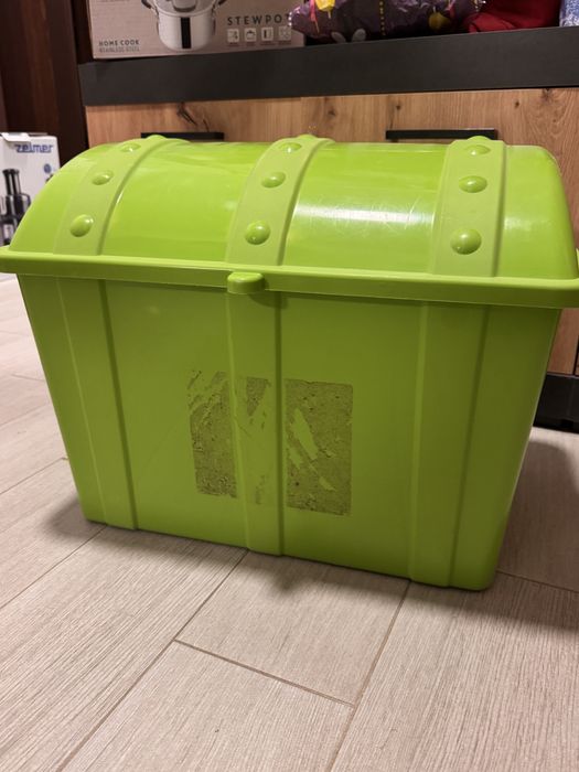 Сандък за играчки