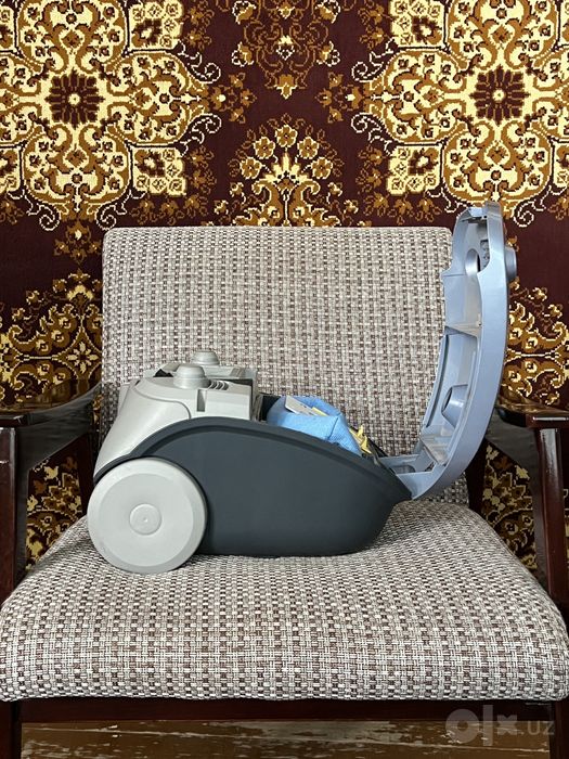 Пылесос Samsung SC4130