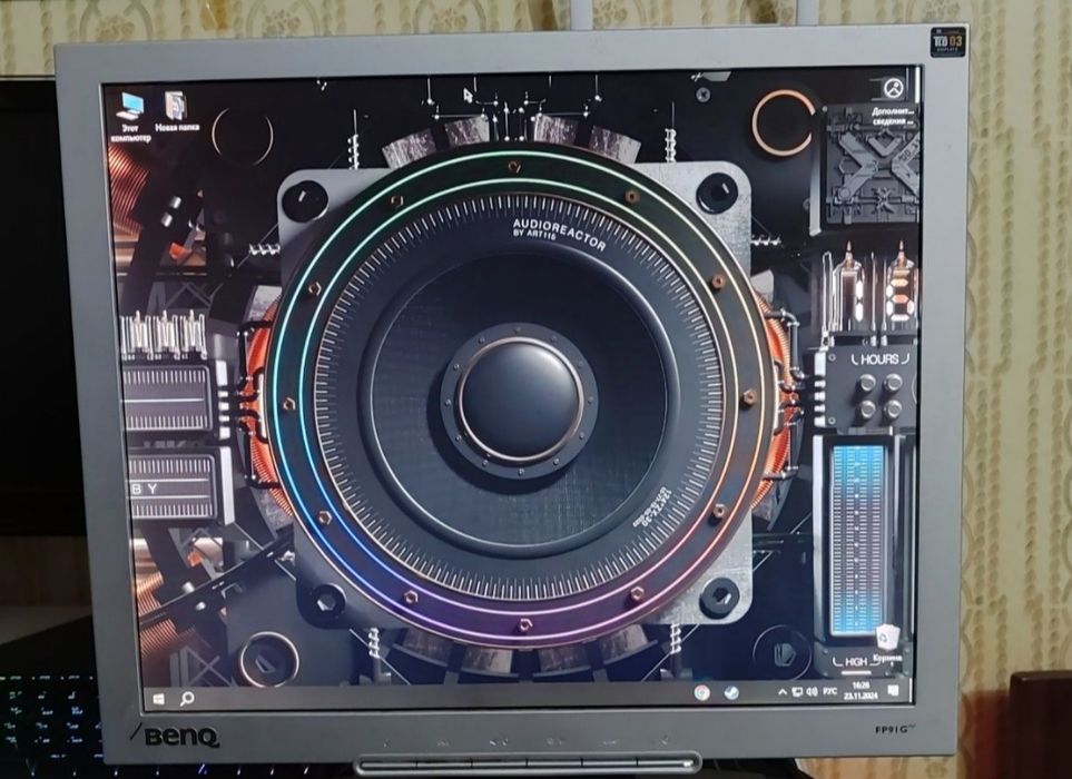 Продам рабочий монитор