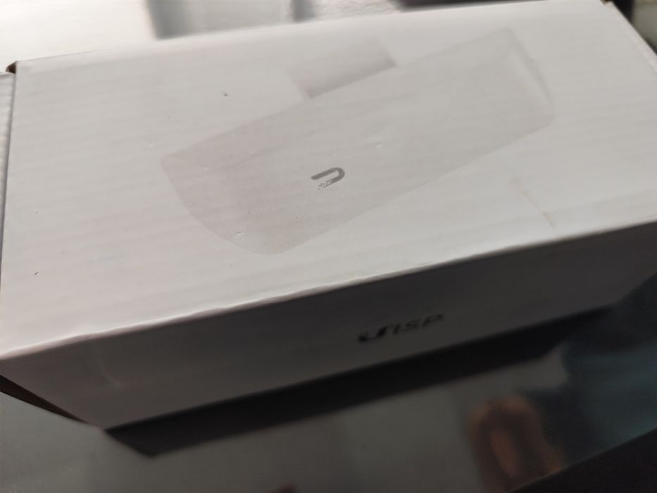 Антена Ubiquiti NanoStation Loco M5