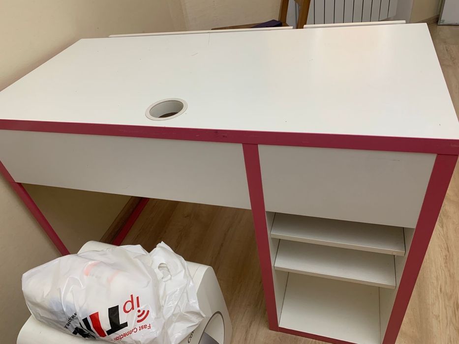 Письменный стол икеа