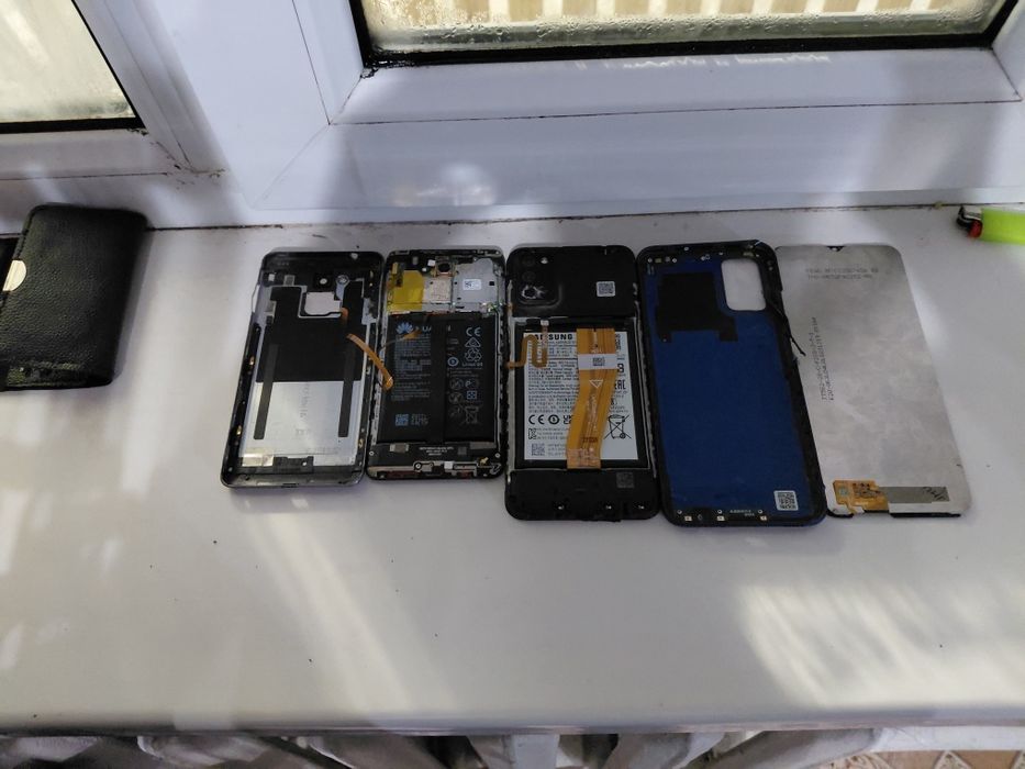 телефоны на разбор