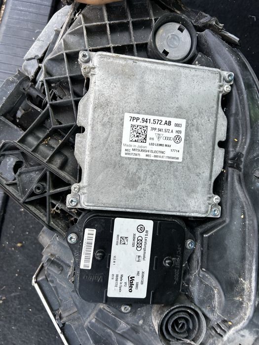 Calculator far , modul far xenon Volkswagen Passat B8 2017