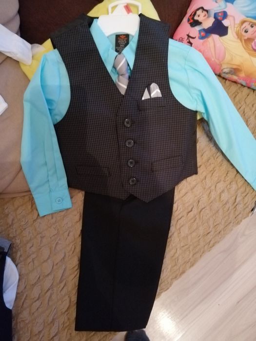 Costum bebe nou pt botez