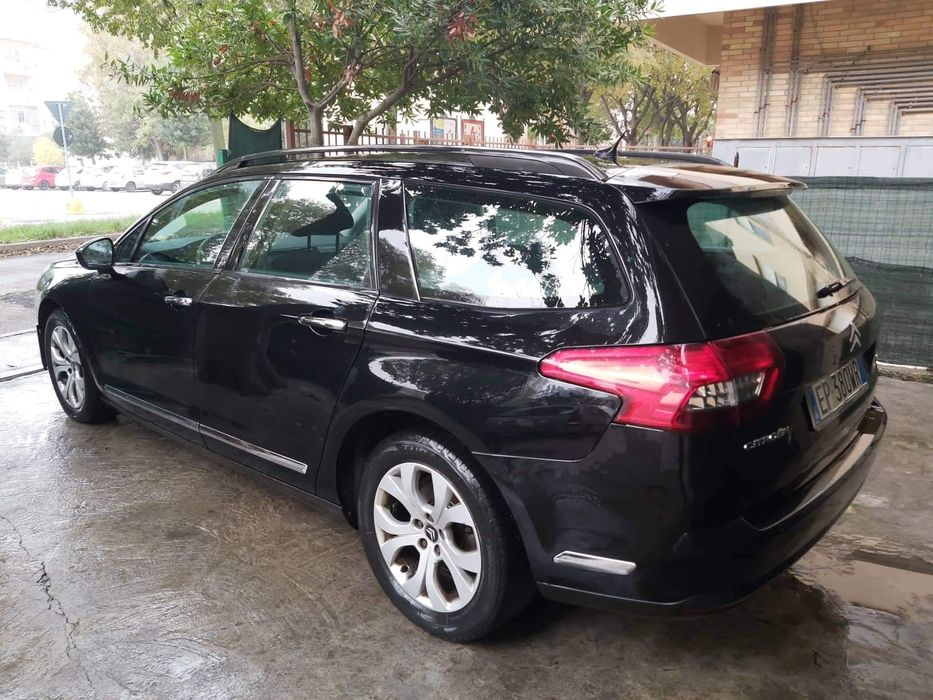 Четири броя Citroen C5 2.0hdi 138 и C5 комби 2.0HDI 163,3.0 241 и 2.7