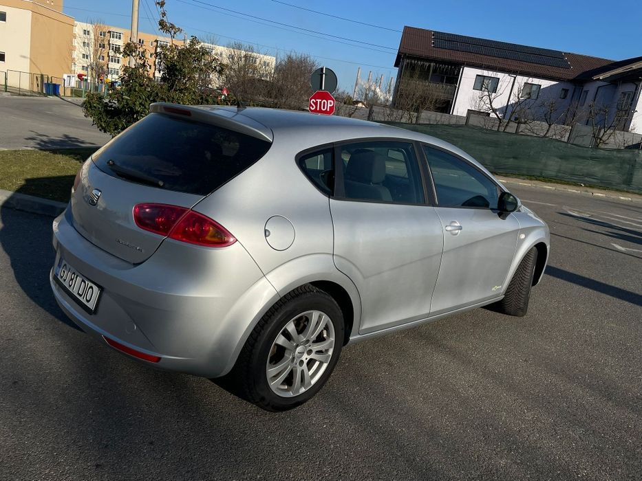 Vând Seat Leon 1.6tdi 2012 105cp
