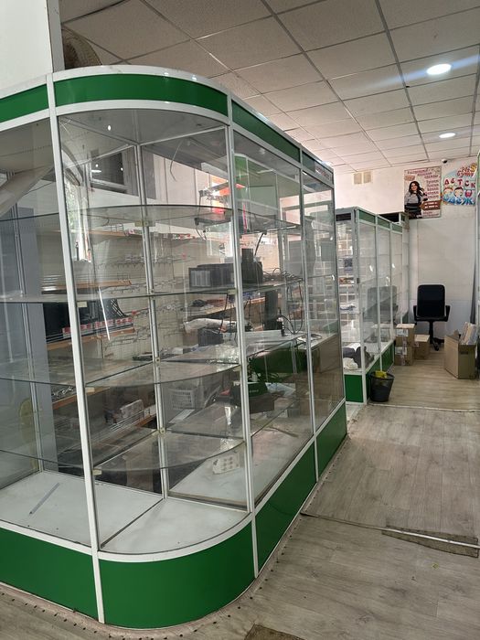 Продам торговое оборудование