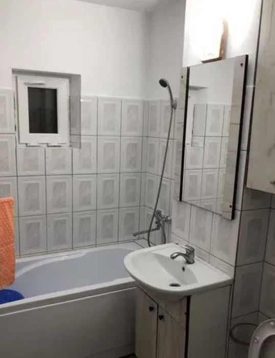 Дава се под наем Двустаен апартамент в Пловдив, Център - 47 кв.м за 147.9 € - Снимка #2