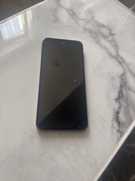 Продам Nubia v70 256g