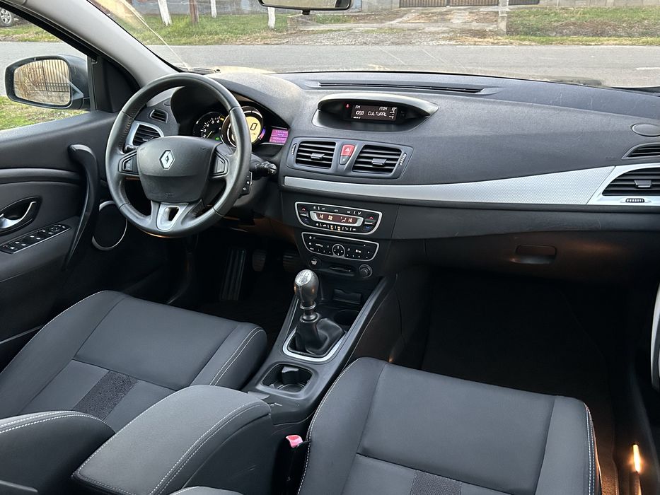 Renault Megane 1.4 Benzina , An 2011 Euro 5