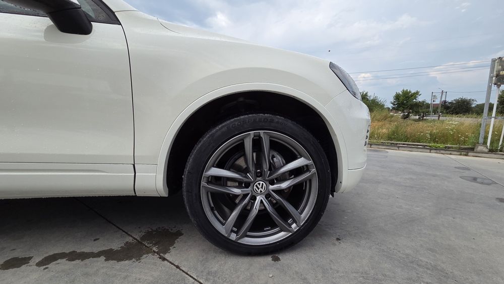 Vw Touareg 3.0tdi, jante R Line, motor CASA