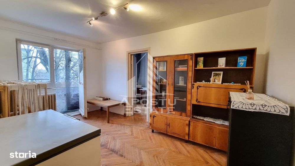 Apartament 3 camere de vanzare, etaj intermediar, Dacia, Timisoara — fotografia 1