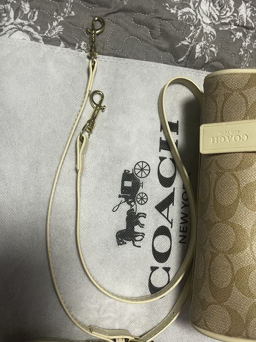 Дамска чанта Coach