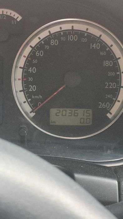 VOLKSWAGEN Golf 2003 — imagine 3