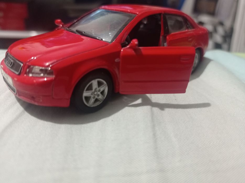 Продам машину машинки модельки