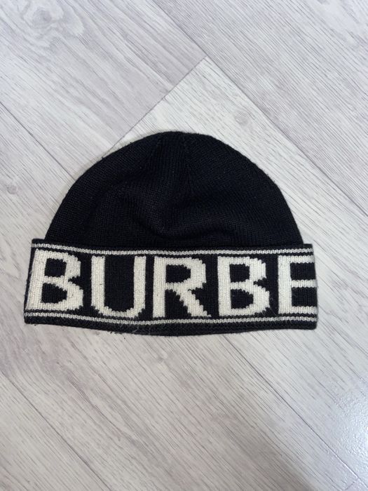 Продам все что на фото одежду