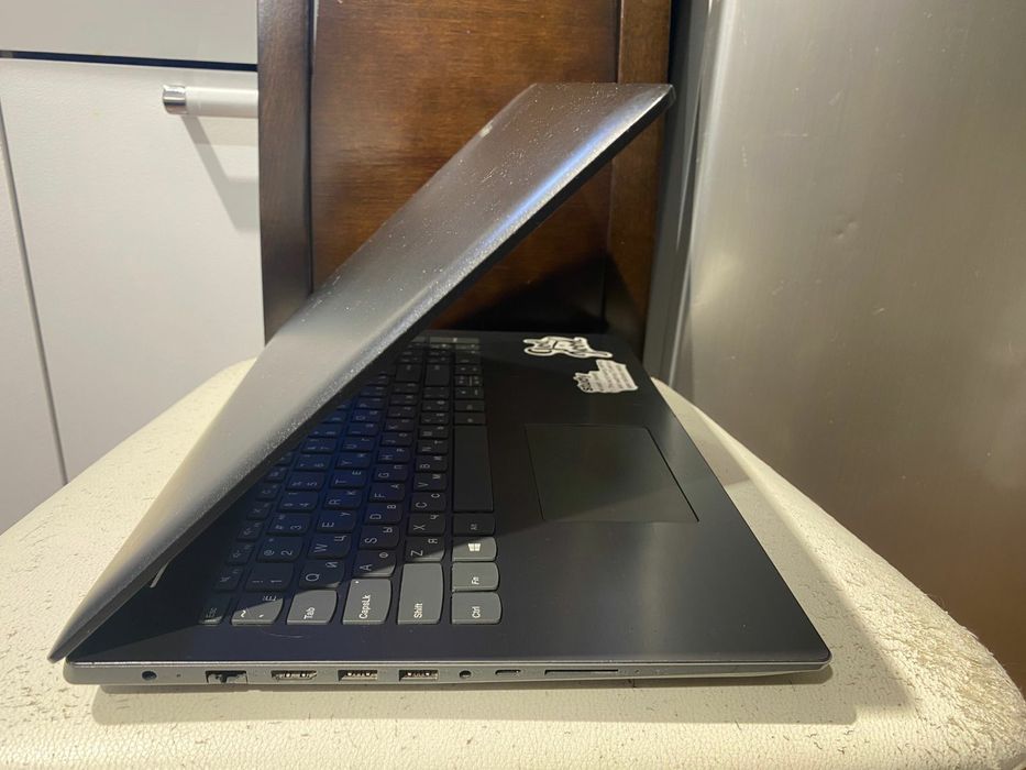 Lenovo intel core i3/OZU 8GB DDR4/SSD 256
