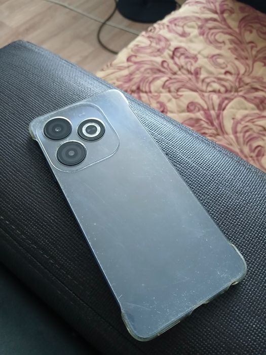 Продам Infinix smart 8