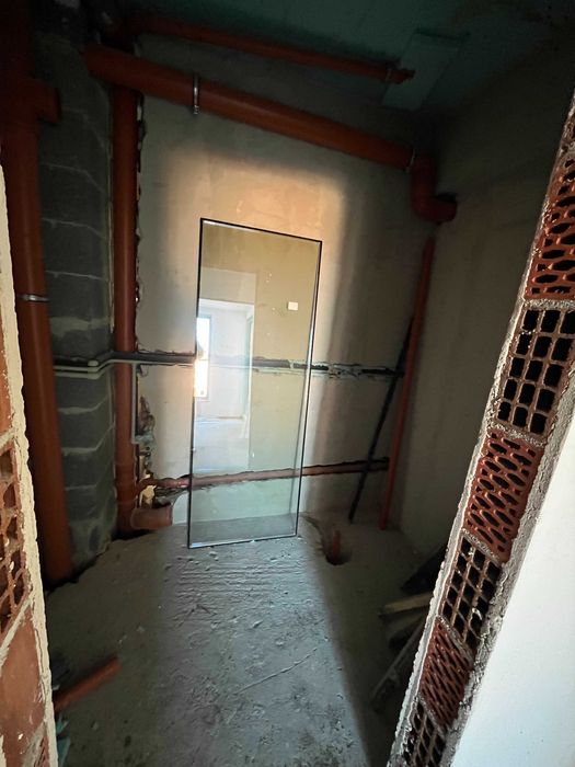 Продава апартамент с една спалня,  до у-ще Ехзарх Антим I