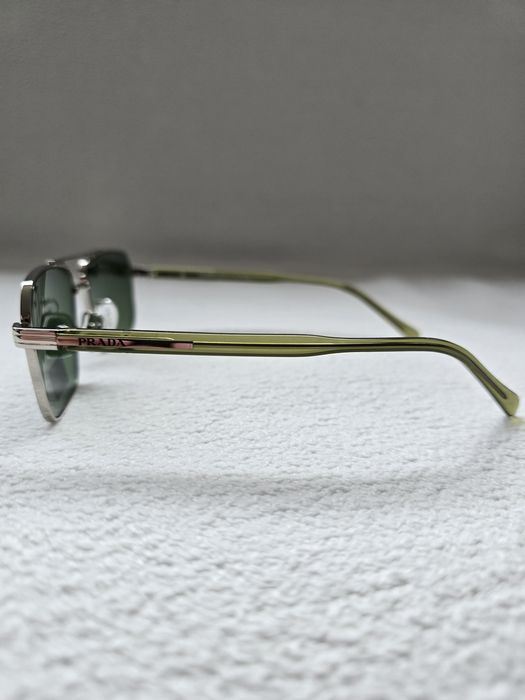 Слънчеви очила Prada SPR A57 silver green