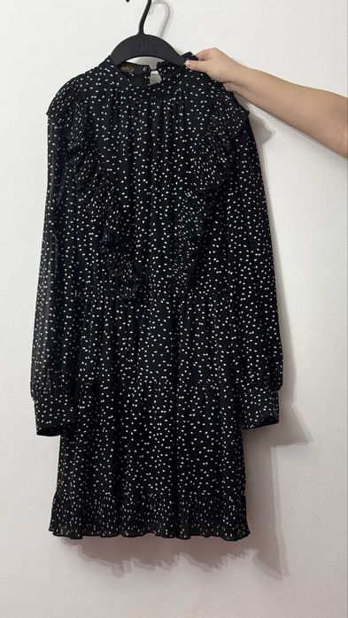 Черное, шифоновое платье