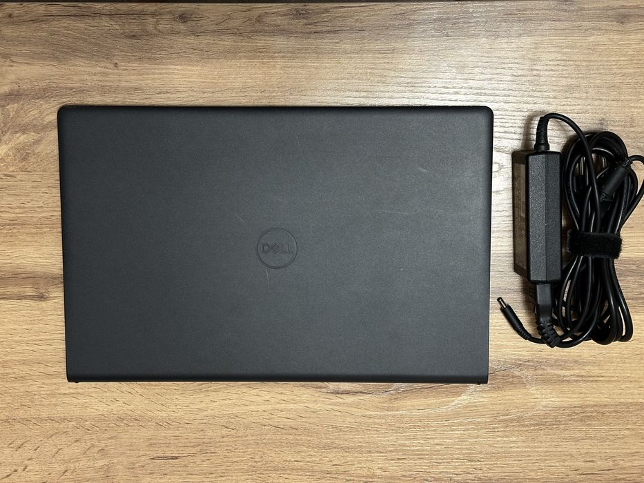 Ноутбук Dell Inspiron 15