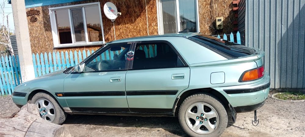 В продаже Мазда 323f