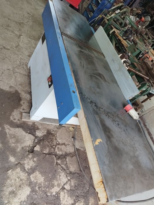 Abric profesional 630 Horezu • OLX.ro