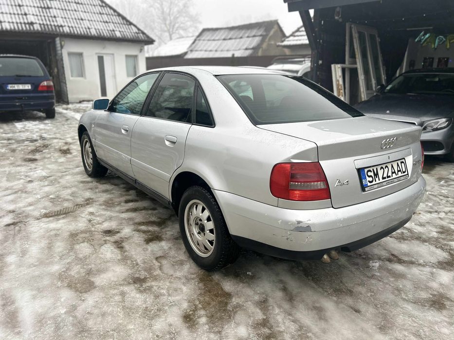 Vand sau Schimb Audi A4