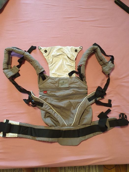 Manduca XT + protecții bretele